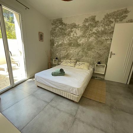 Azur Appart 4 Pers - Parking - Terrasse - 10Min Du Centre Кассі Екстер'єр фото