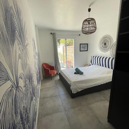 Azur Appart 4 Pers - Parking - Terrasse - 10Min Du Centre Кассі Екстер'єр фото